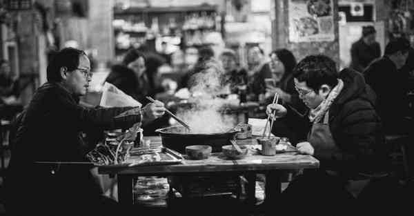 宝马更换防冻液视频,宝马x5防冻液多久更换